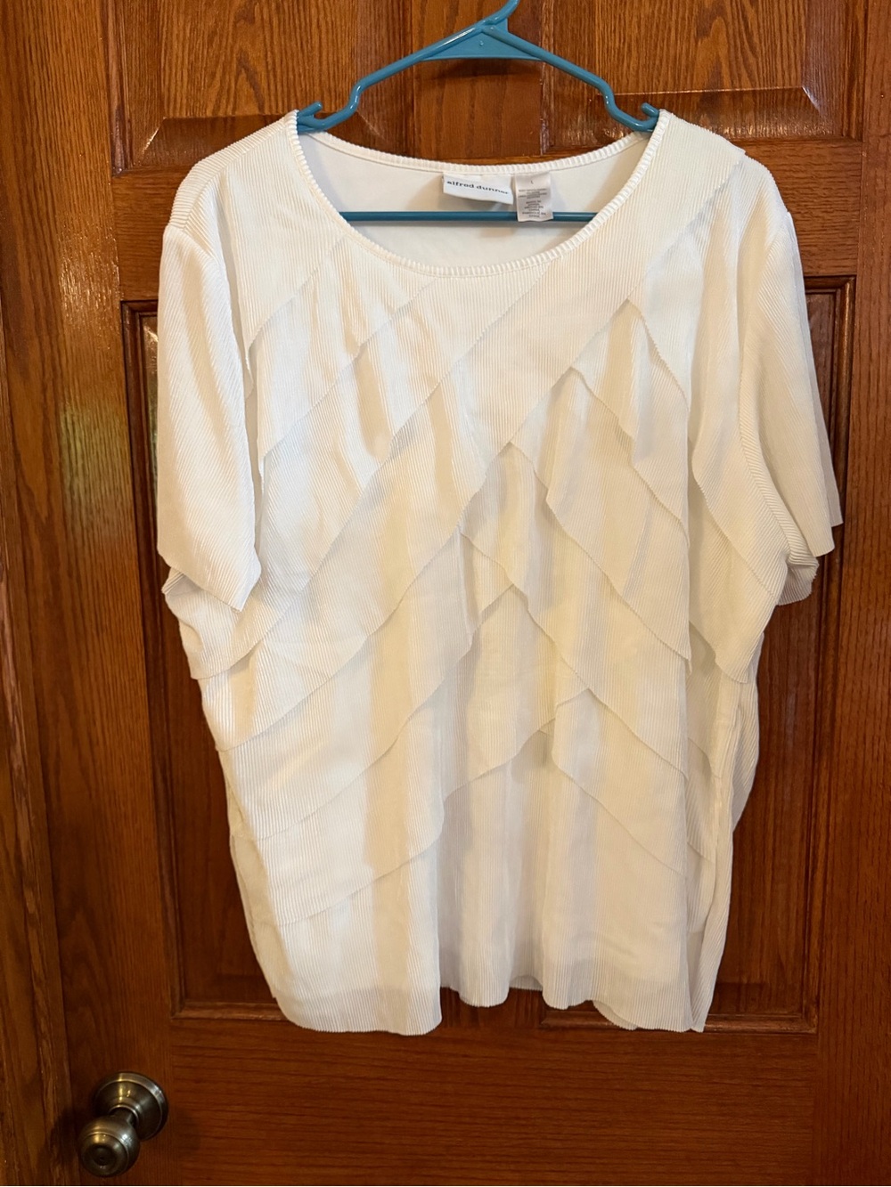 Alfred Dunner Large White Tiered Front Pullover Blouse Short Sleeve